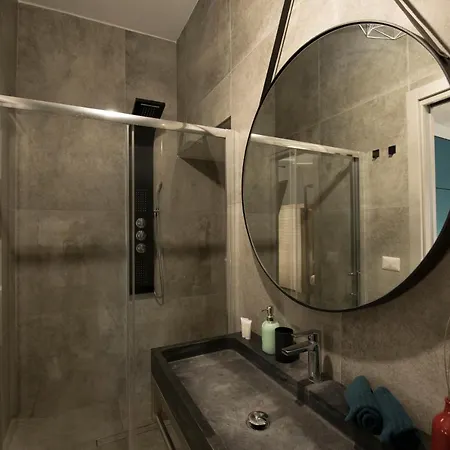 39 Guest house